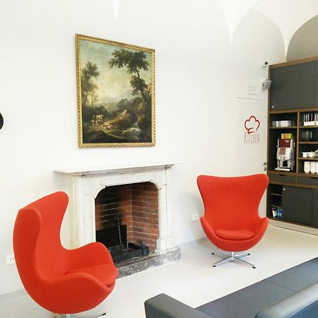 Babila Hostel Milano Exteriör bild