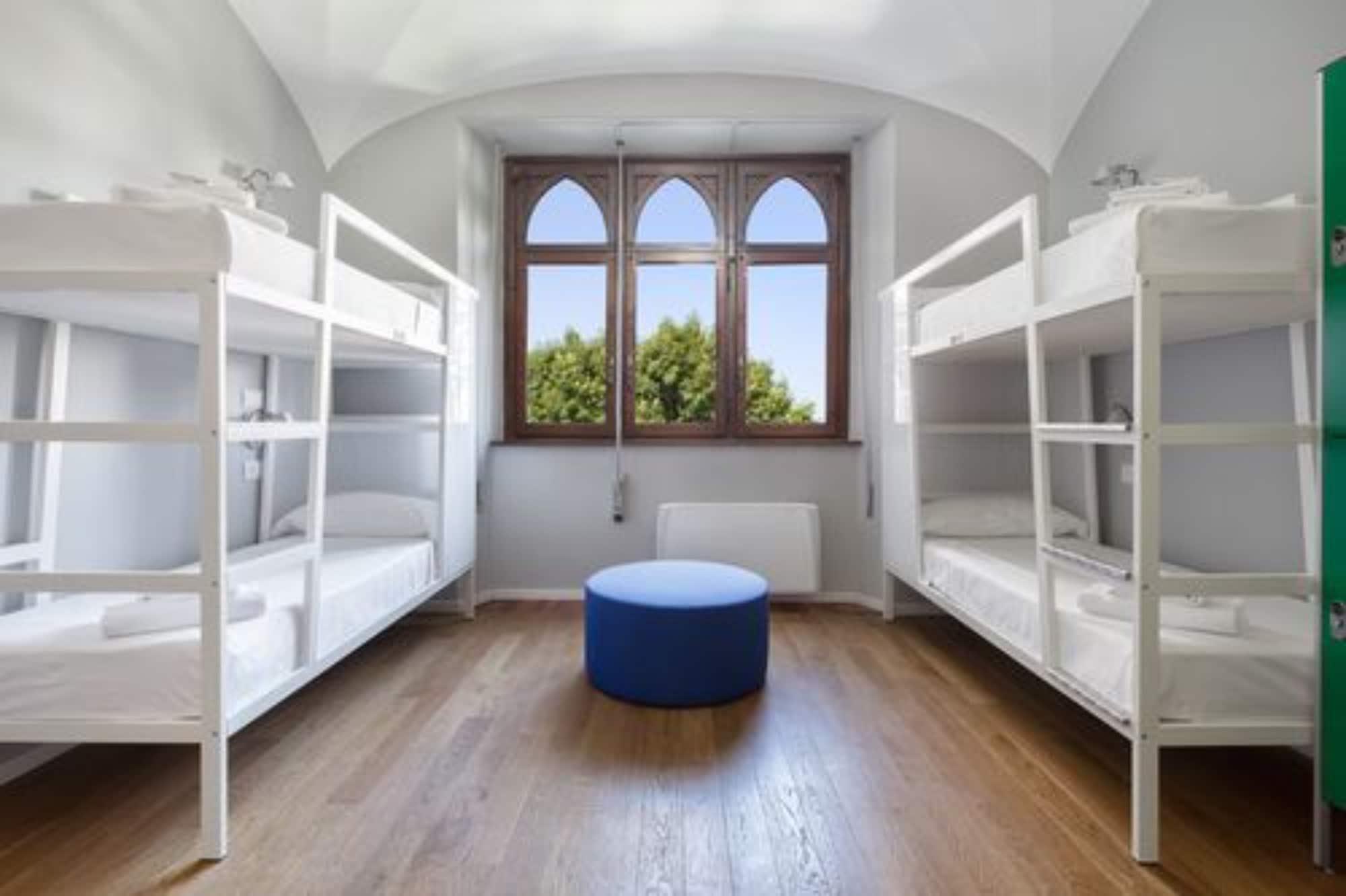 Babila Hostel Milano Exteriör bild